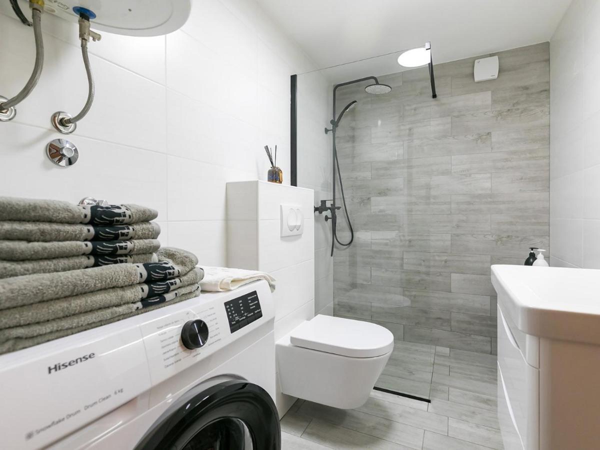 Apartman Lavanda New 2021 โปเรช ภายนอก รูปภาพ